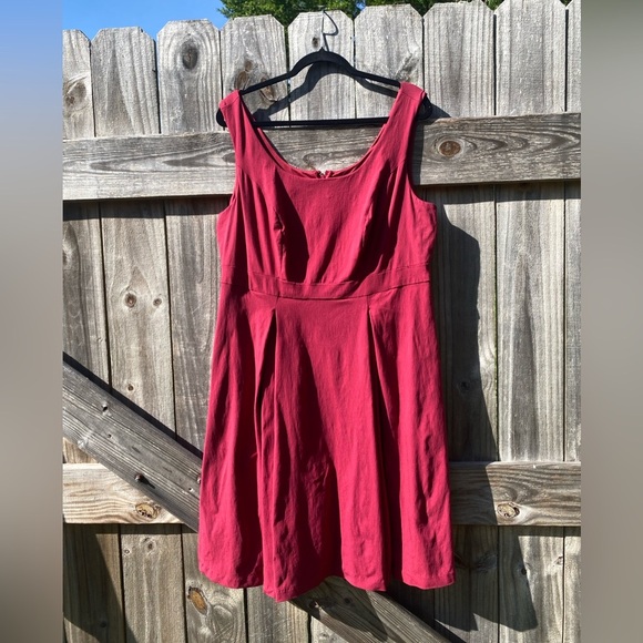 Torrid Brick Red Sleeveless Dress - Picture 1 of 7
